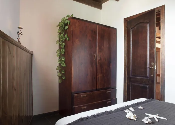 Laurisilva קורלחו